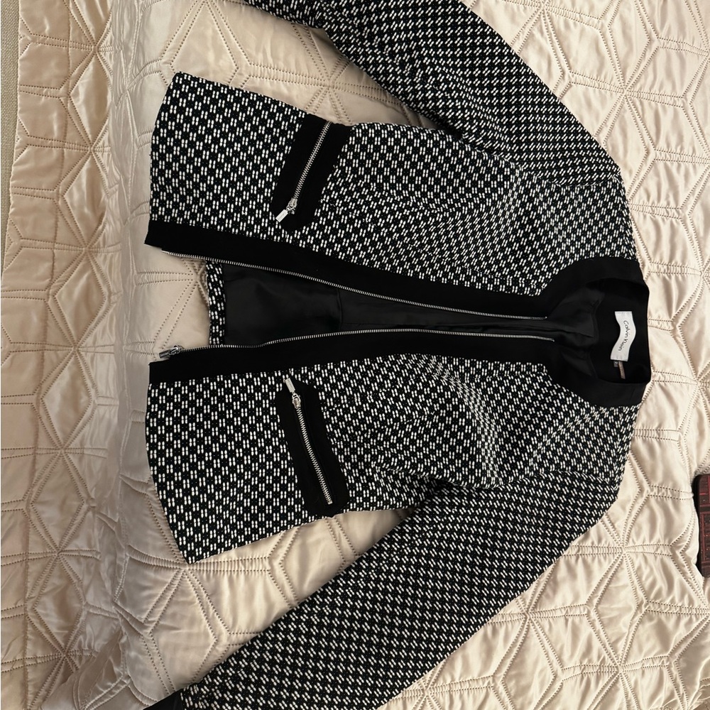 Calvin Klein Black and White Patterned Zip-Front Blazer